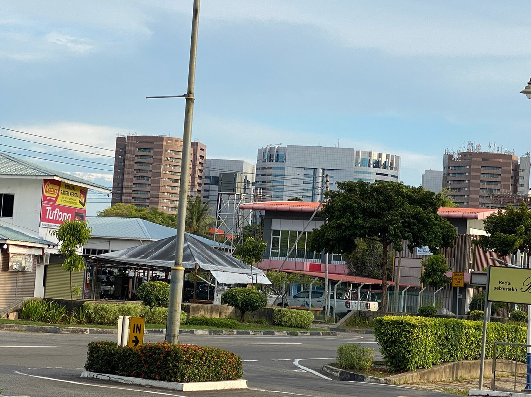 拉布安普安酒店主图