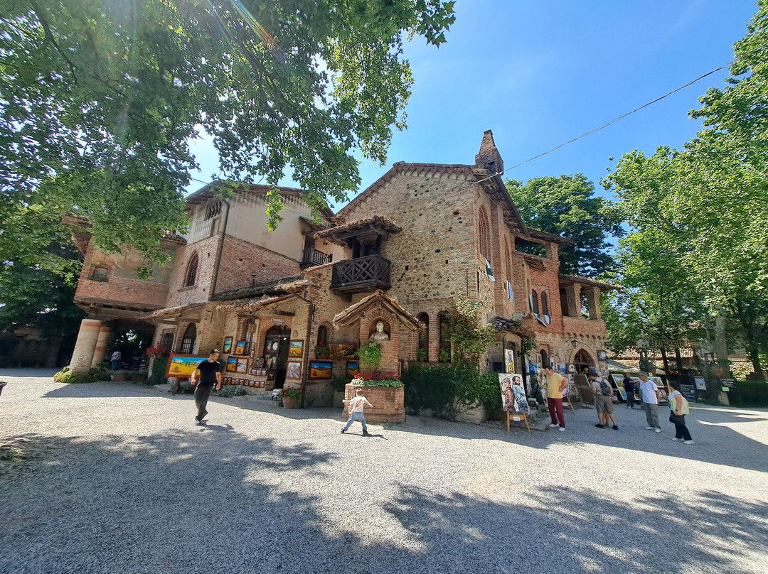 Borgo Storico Di Grazzano Visconti-Grazzano Visconti必去景点