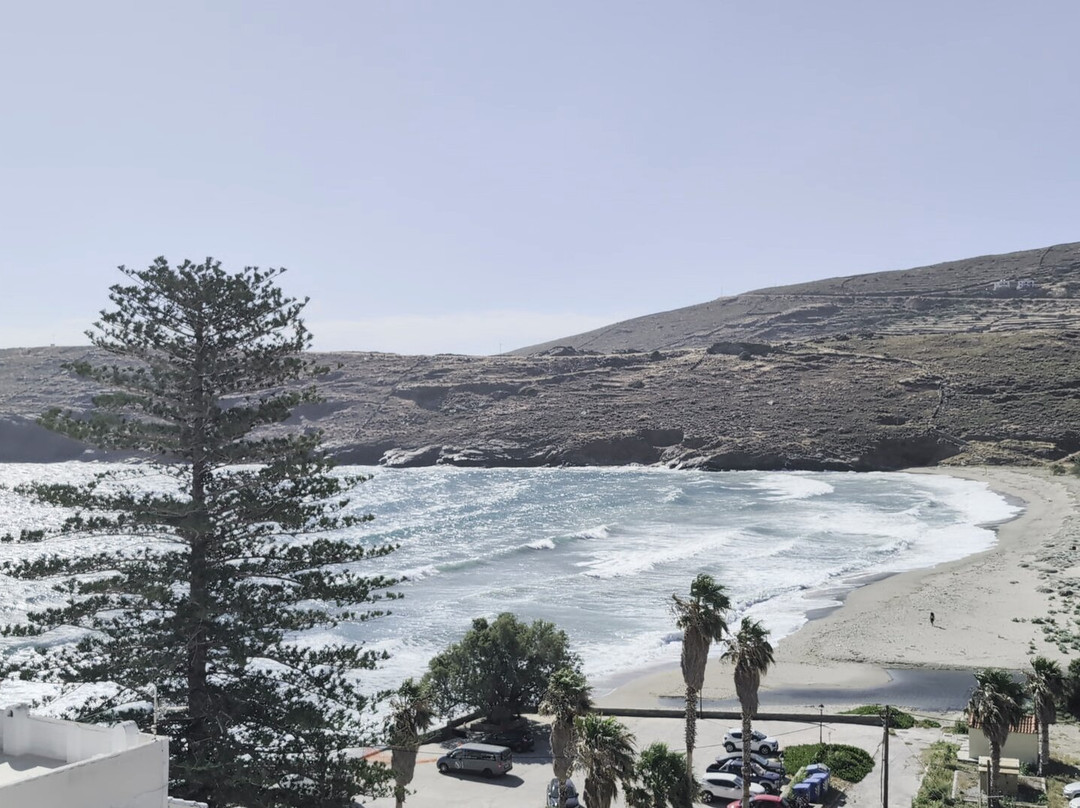 Paralia Paraporti-Andros Town必去景点