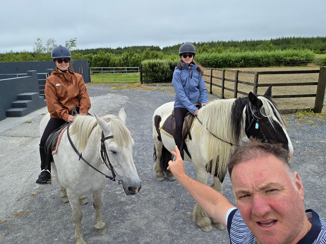 Mountain View Horse Riding Centre-Lisdoonvarna必去景点
