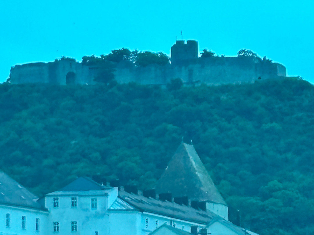 The Hainburg Castle-Hainburg an der Donau必去景点