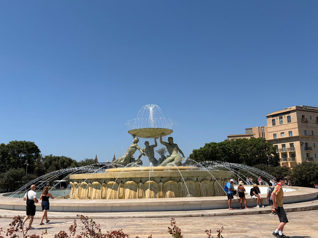 Triton Fountain-瓦莱塔必去景点