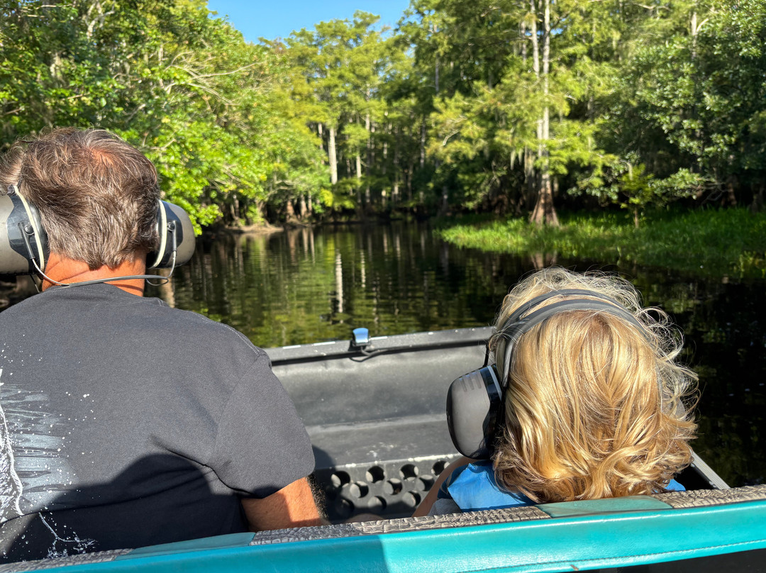 Backwoods Airboat Adventures-Christmas必去景点