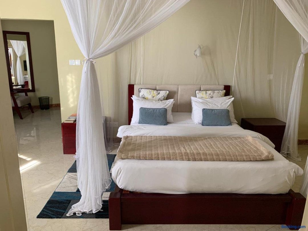 Kariba Sunset Villas