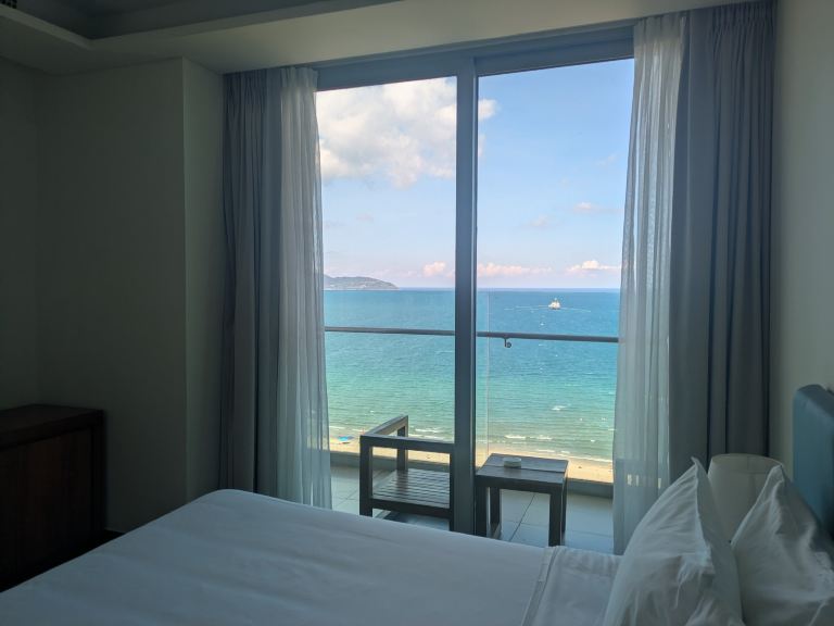 乐卡尔特岘港海滩酒店-旅行者