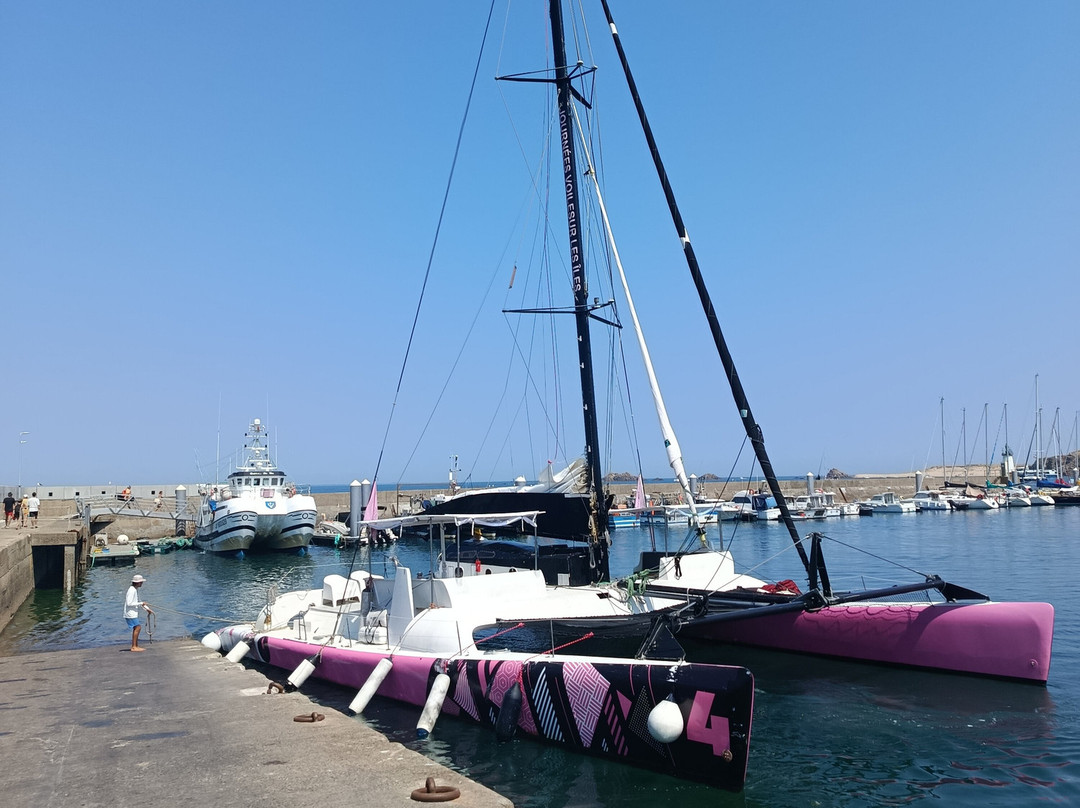 Caseneuve Maxi Catamaran-Baden必去景点