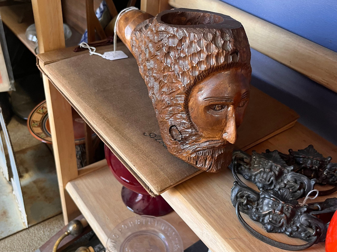 Pioneer Crossing Antiques-Yucca Valley必去景点