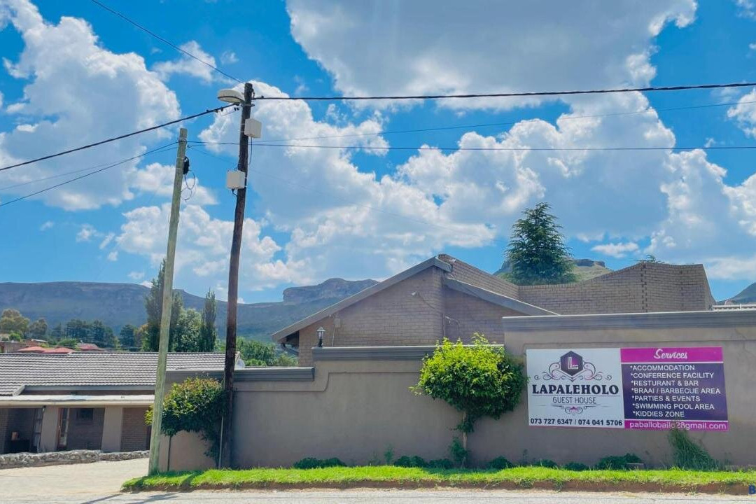 Lapaleholo Guest House