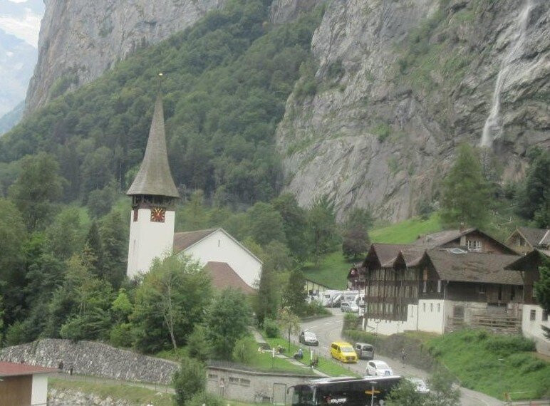 Lauterbrunnen Church-劳特布龙嫩必去景点