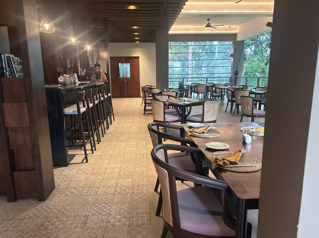 康提捷翼画廊豪华度假酒店主图