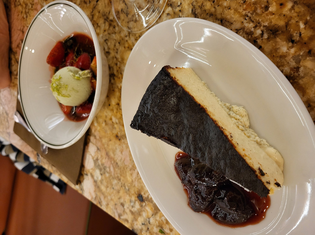 Smor Modern Bistro