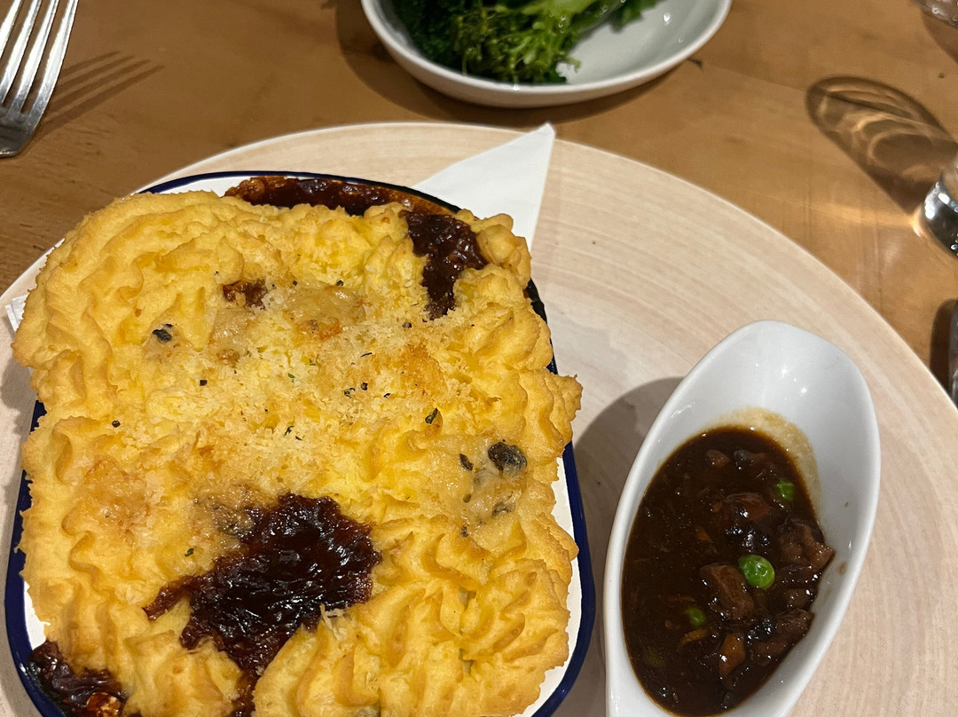 文斯勒德海菲尔酒店主图