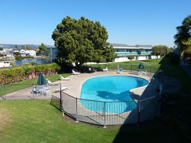 Coral Reef Inn & Suites