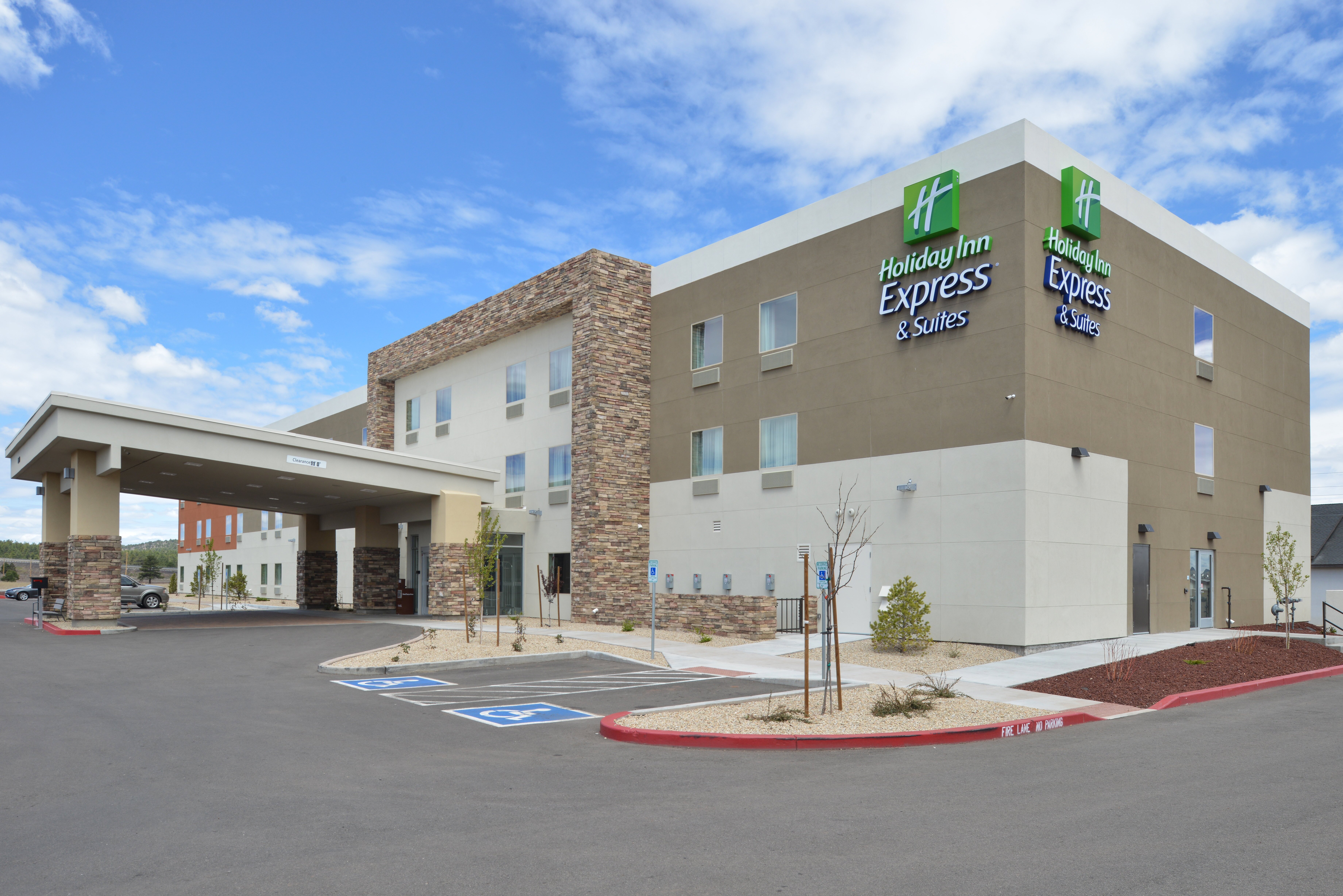 Holiday Inn Express & Suites Williams By IHG-官方