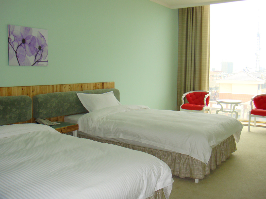 金苹果大酒店主图