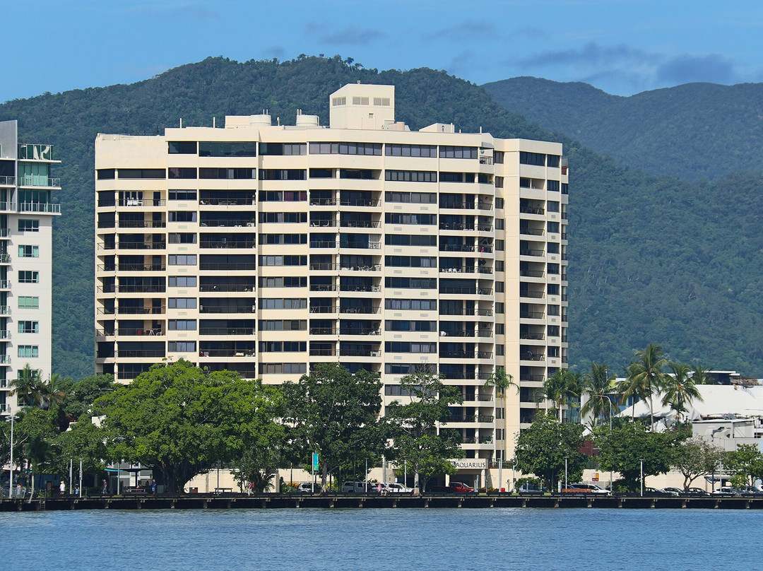 凯恩斯阿可瑞斯酒店