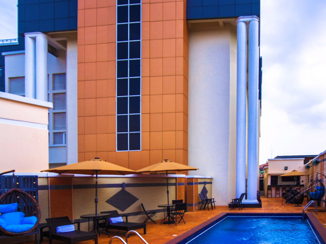 Joygate Hotel & Suites主图