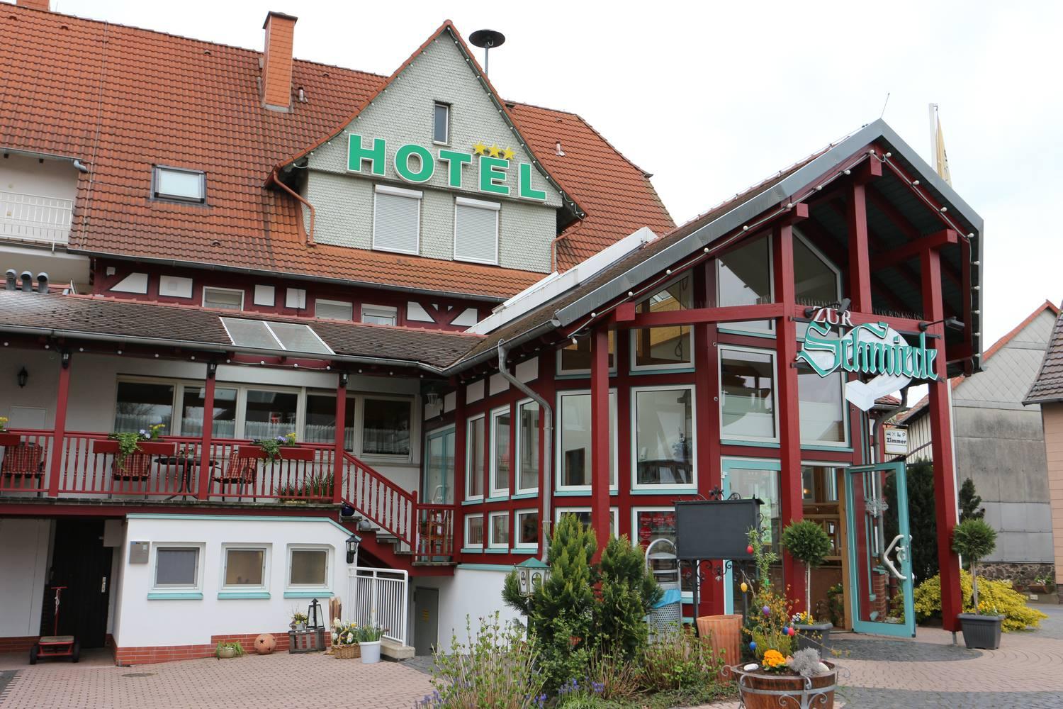 Zur Schmiede Alsfeld-餐饮