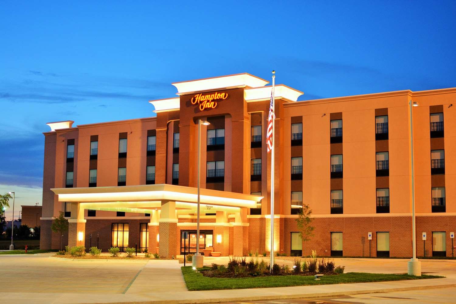Hampton Inn Lincoln Airport-官方