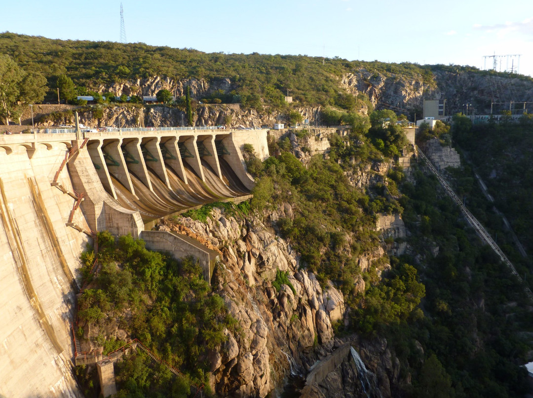 Villa Dolores旅游景点-Dique la Viña