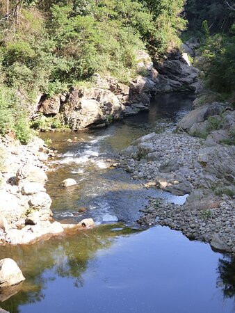 Pont du Diable-Montoulieu必去景点