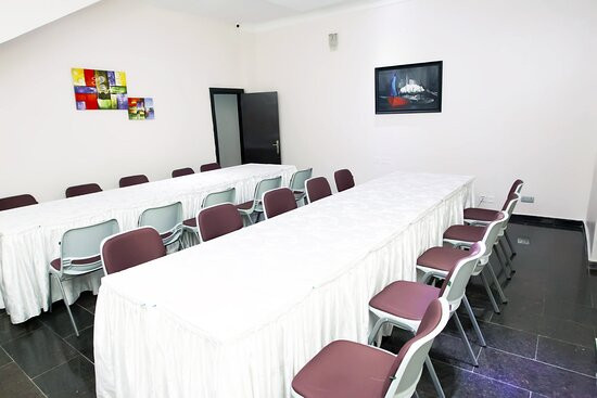 Sparklyn Hotels & Suites Lagos主图