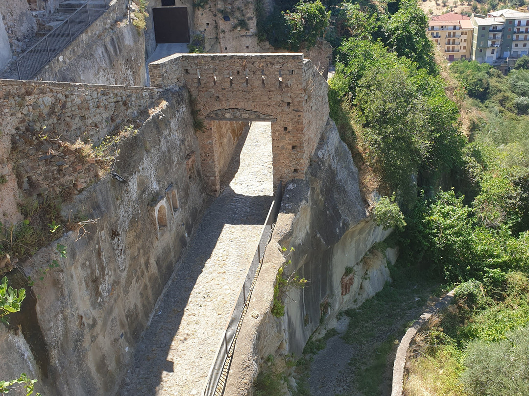 Porta dell'Acqua景点图片