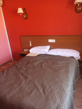 Hotel Simancas主图