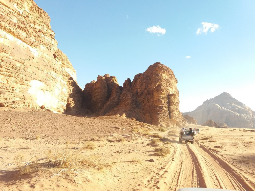 Wadi Rum Eco Tours景点图片