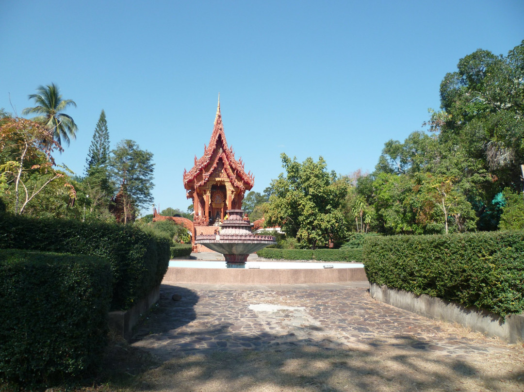 Wat Phu Khao Kaew景点图片