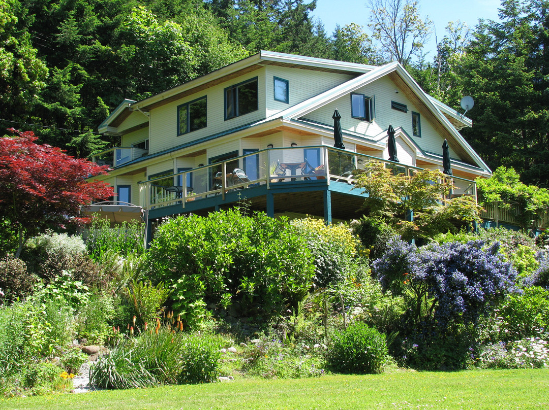 Saturna Lodge Ltd.