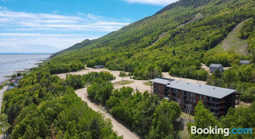 Petite-Riviere-Saint-Francois酒店住宿-Les Caches De La Grande Pointe