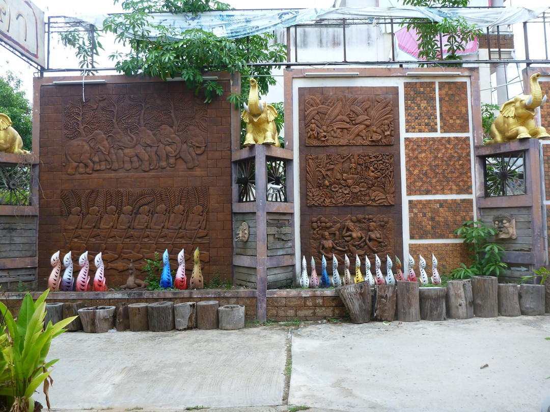 Dan Kwian Pottery OTOP Village景点图片