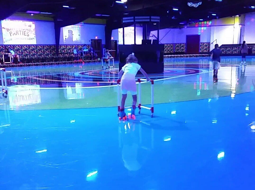 Insanity Complex-Madison必去景点