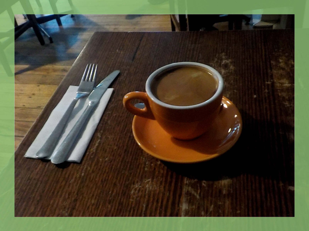 Brewsters Foodstore & Cafe