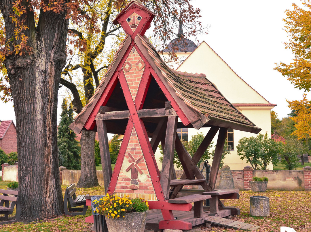Frau Harke Wegmarke景点图片