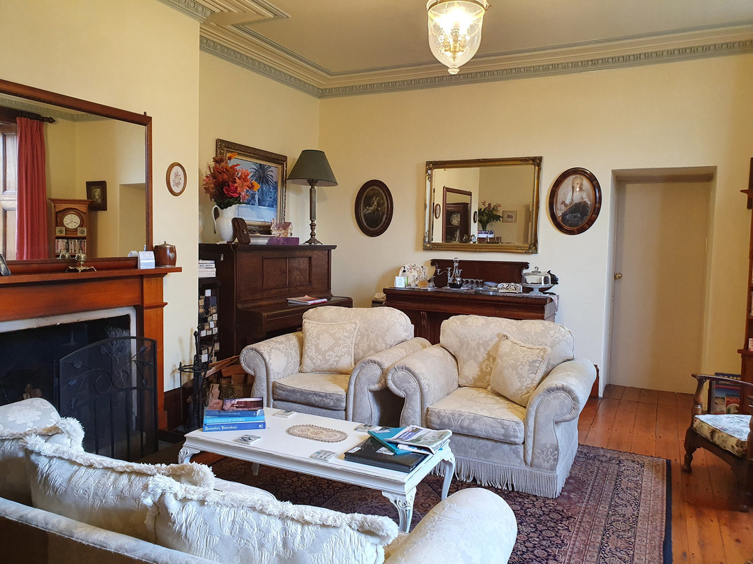 Victoria House主图