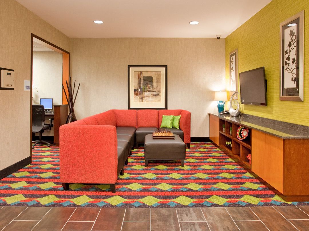 Holiday Inn Express Kearney By IHG主图