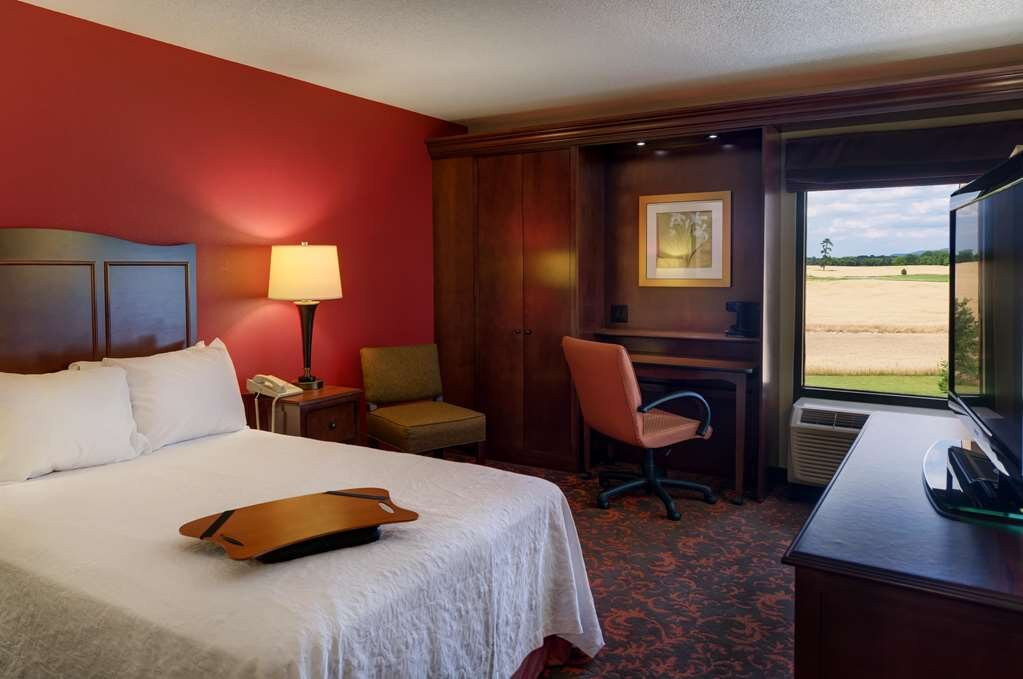 Hampton Inn Chambersburg主图