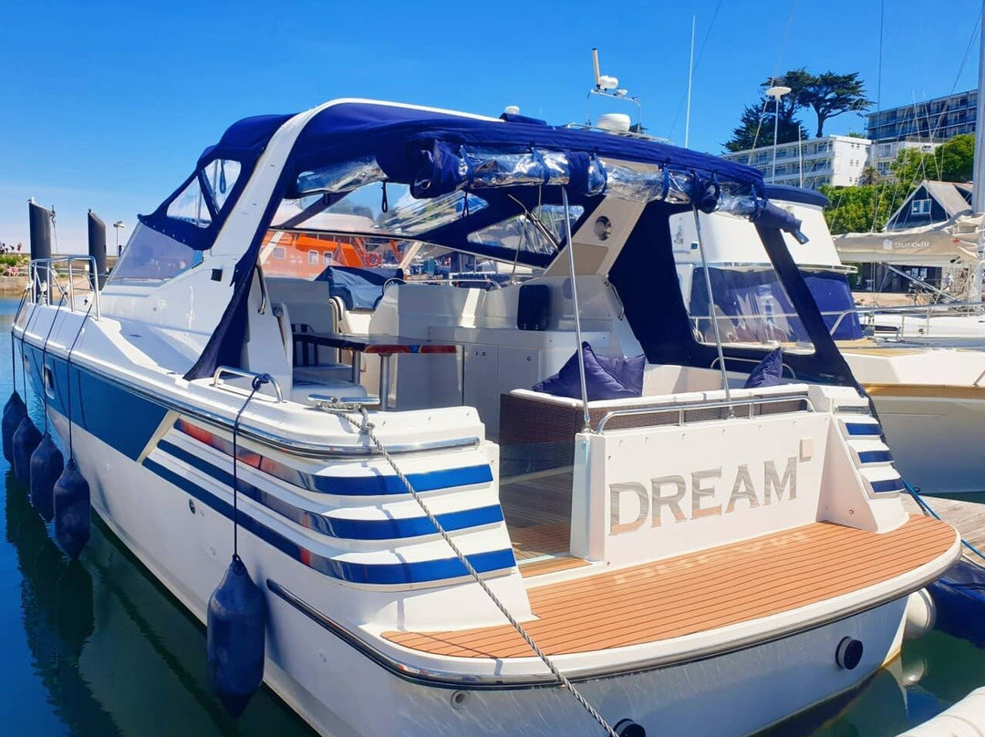 Charter Boats-布里克瑟姆必去景点