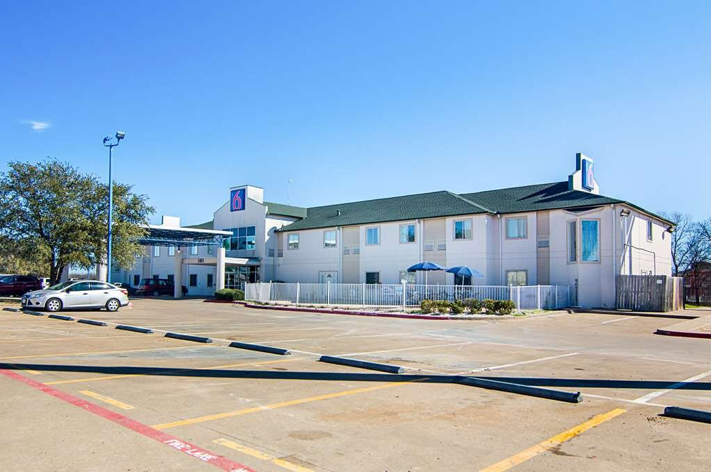 Motel 6 Terrell, TX主图