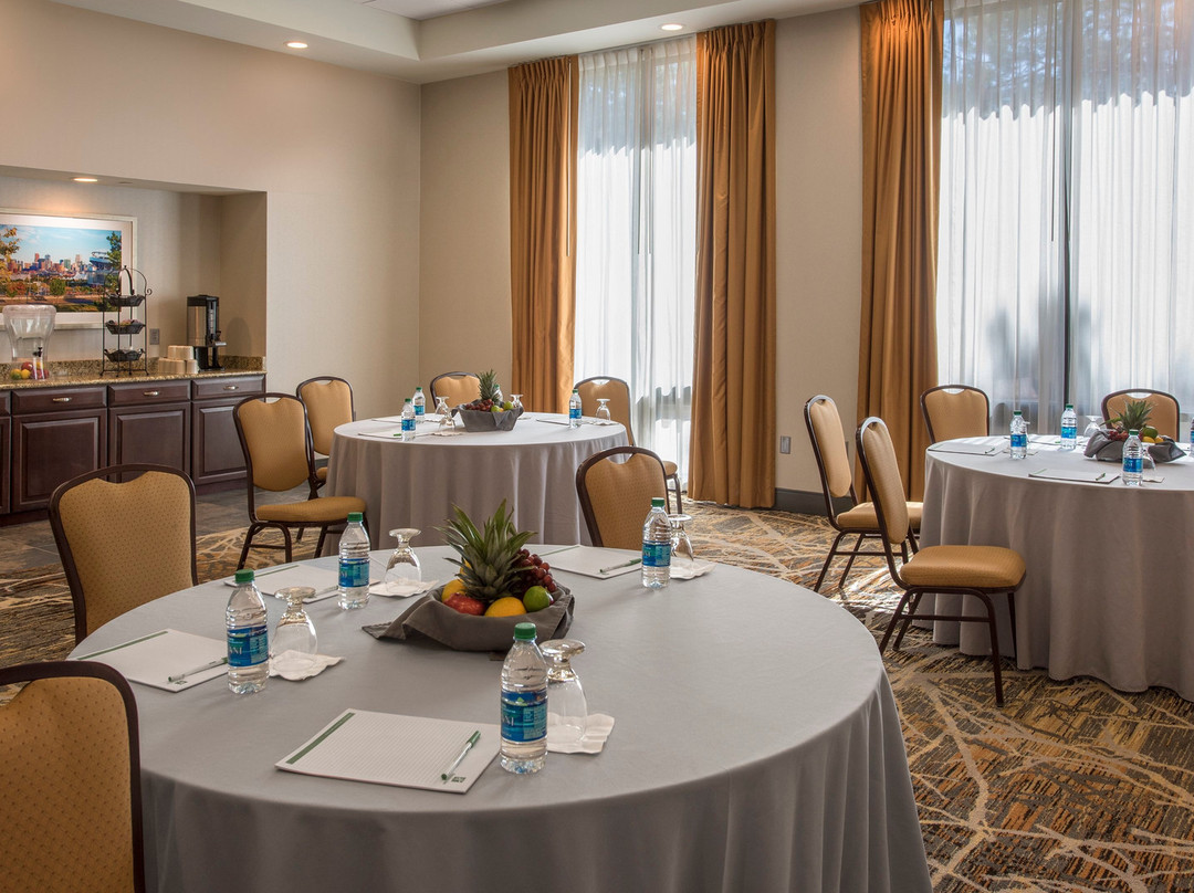 Holiday Inn Denver Lakewood by IHG主图