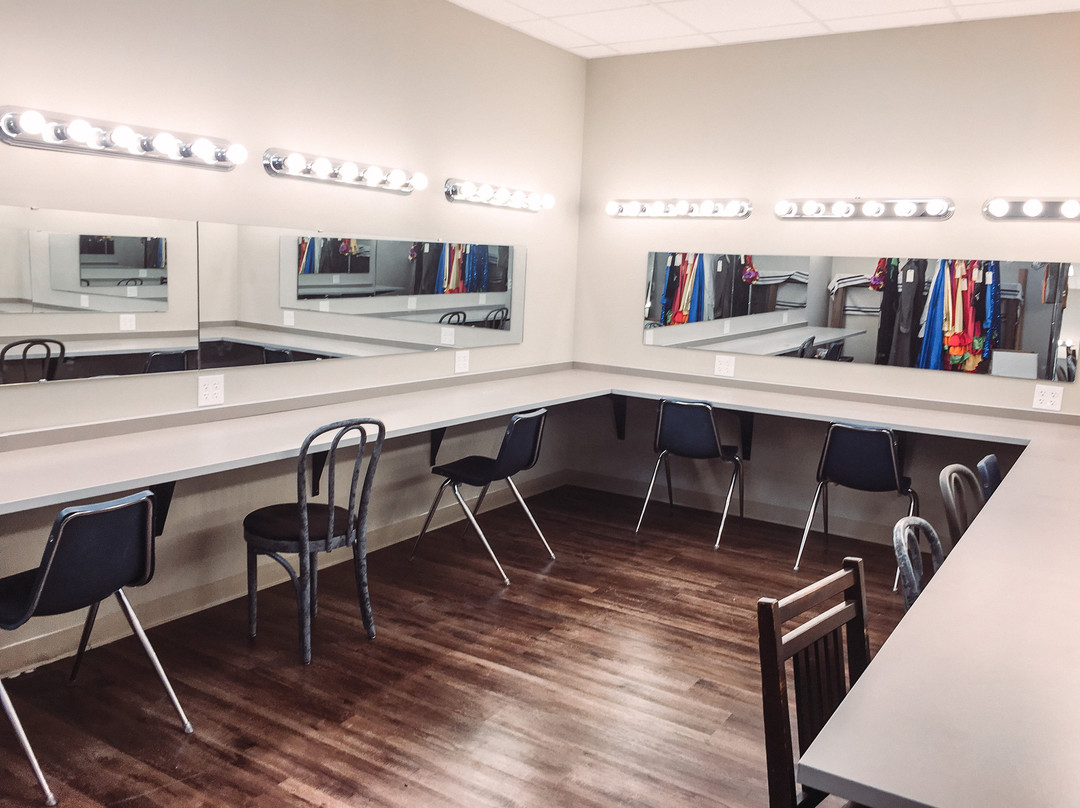 Ozark Actors Theatre-罗拉必去景点