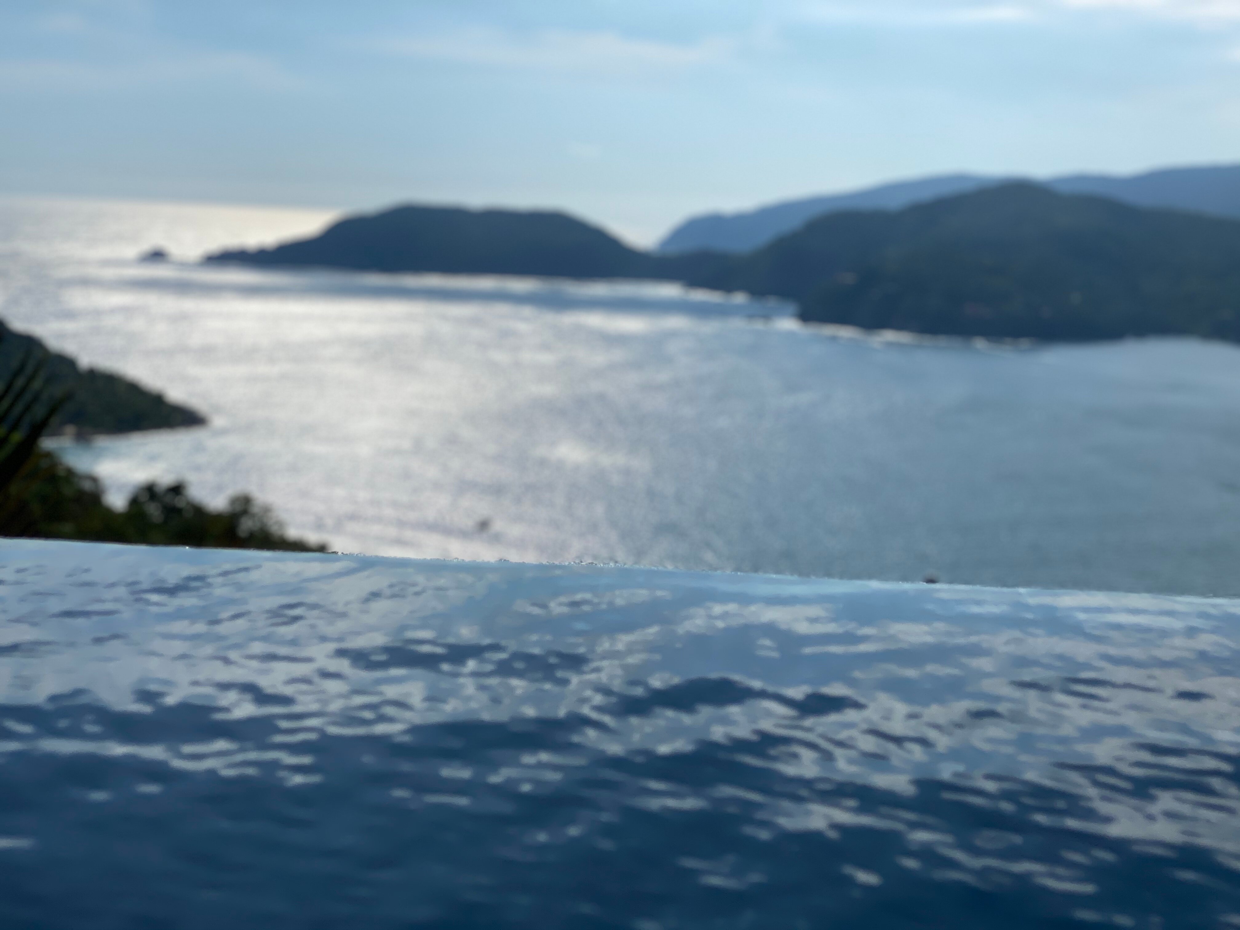 Amuleto Villa-泳池