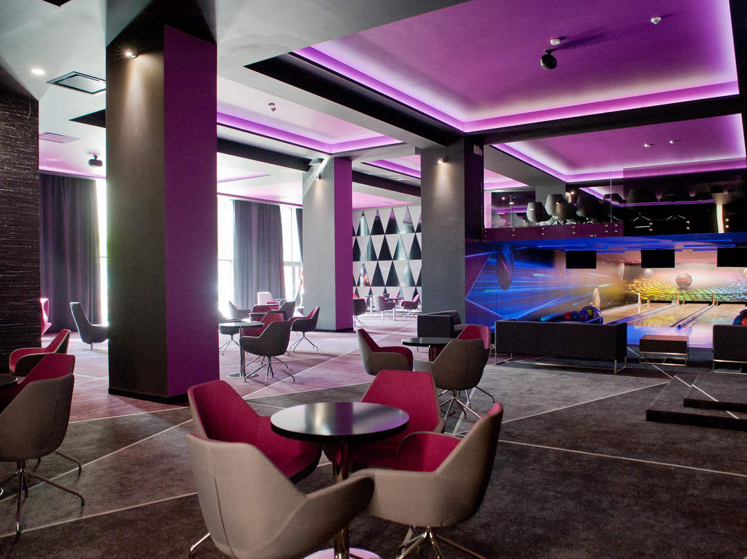 安姆巴什达尊享酒店主图