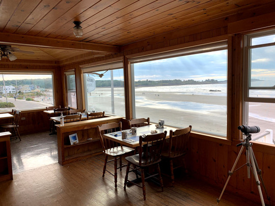 The Breakers Inn主图