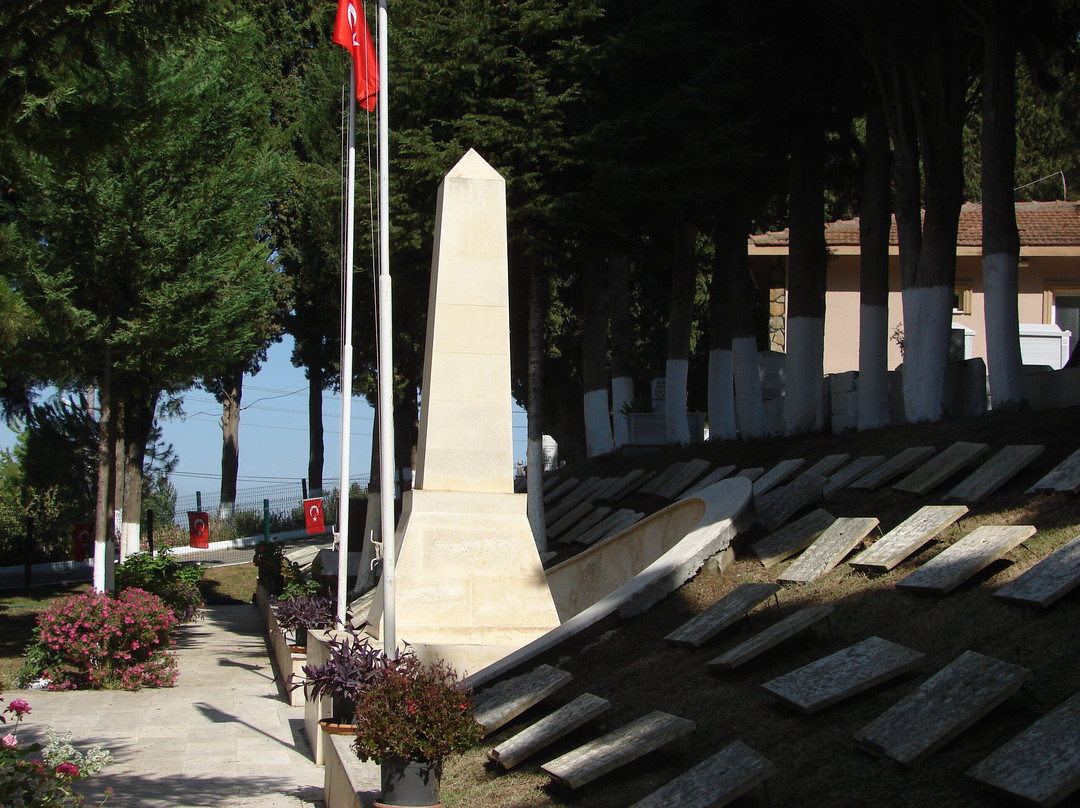 Lapseki Şehitliği-Lepseki必去景点