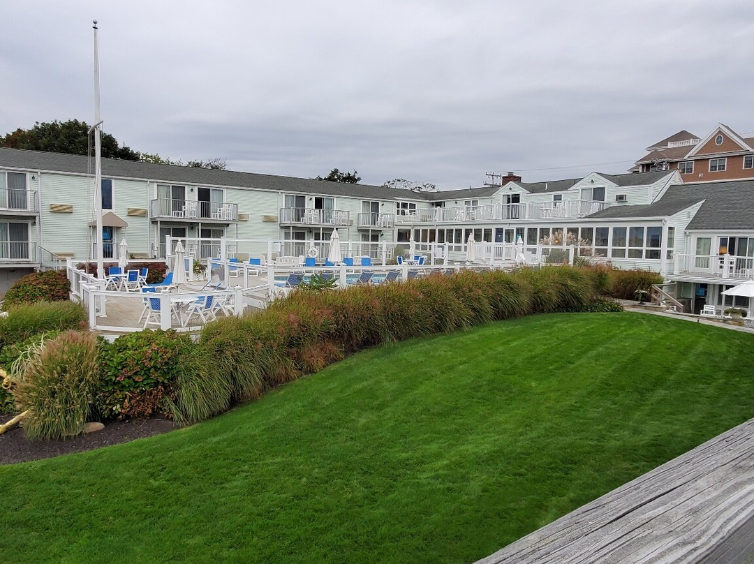 独特海滨安佳酒店主图