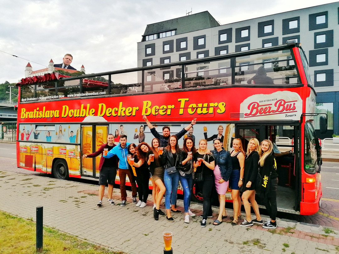 Bratislava Double Decker Beer Tours-布拉迪斯拉发必去景点
