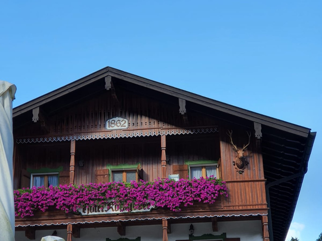 国王湖酒店主图